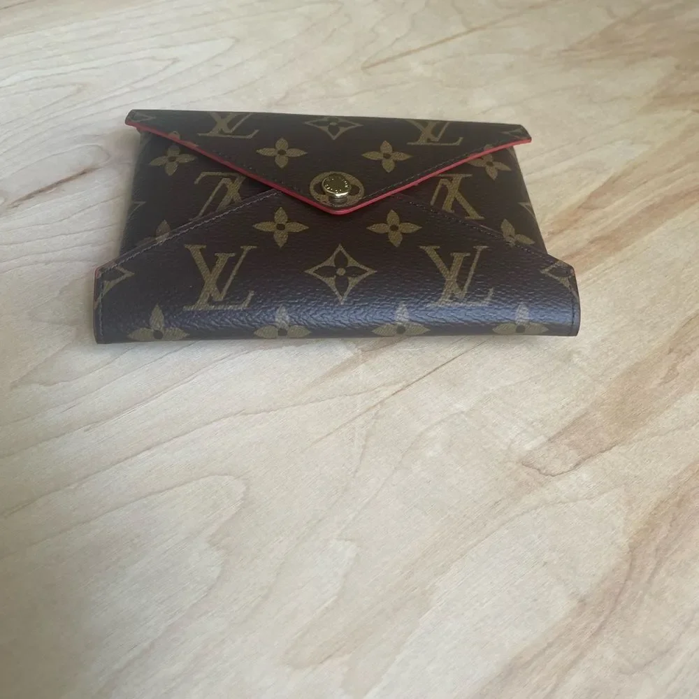 Louis Vuitton Brown and Red Pochette